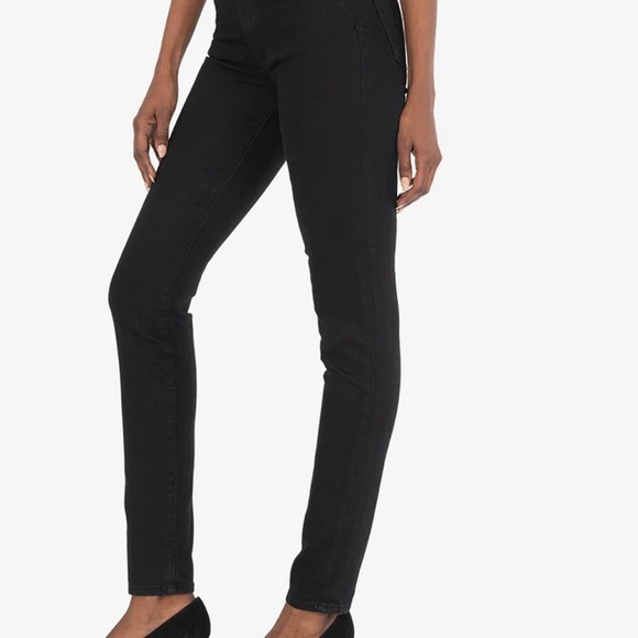 Kut from the Kloth Denim - ⭐️HP⭐️ NWOT [Kut from the Kloth] “Diana” Black Skinny Jegging Jeans Womens Sz 10